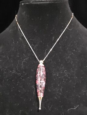Artisan Pink Swirl Resin Pendant Gold-tone Necklace - Handmade